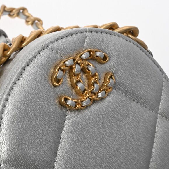Chanel Matrasse 19 Round Chainshoulder #122525C24B - Picture 9 of 12